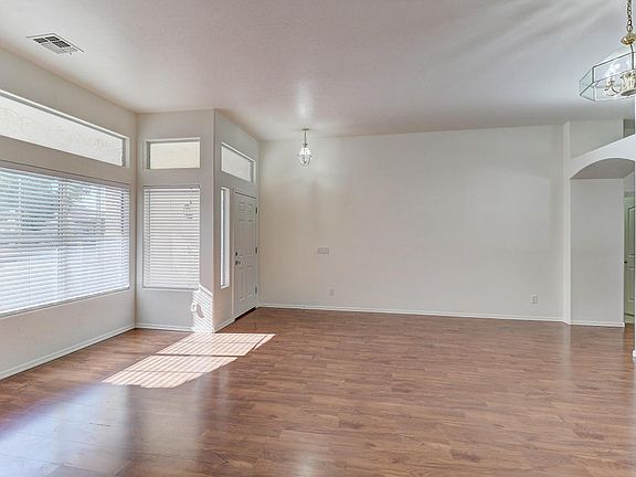 3rd image of 8798 N 95th Ave