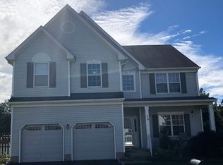18 Reinhart Way, Bridgewater, NJ 08807