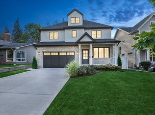 1321 N Webster St, Naperville, IL 60563