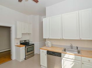 1441 W Warner Ave #1A, Chicago, IL 60613