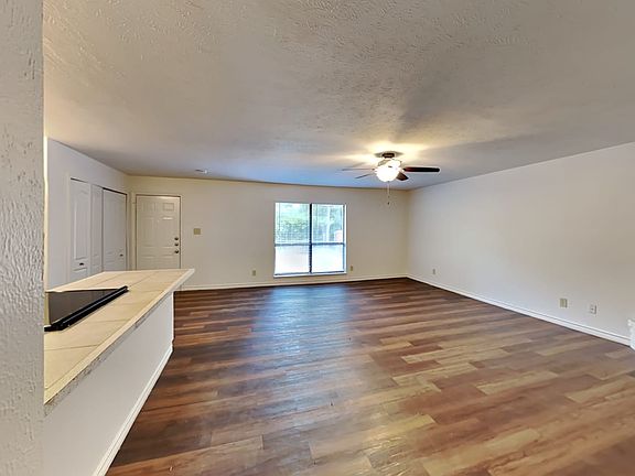 5th image of 10212 Ironwood Ln
