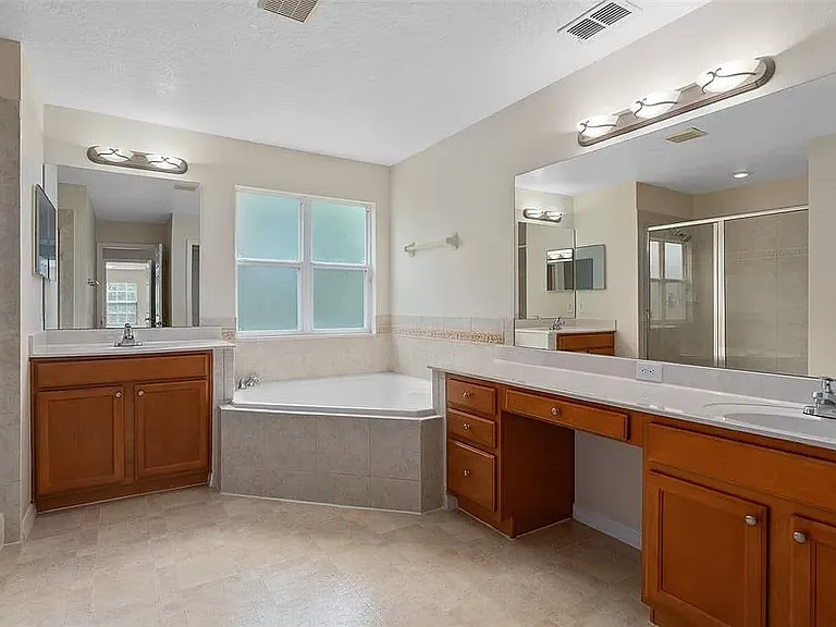 1515 Cristalli Ct — Photo 6