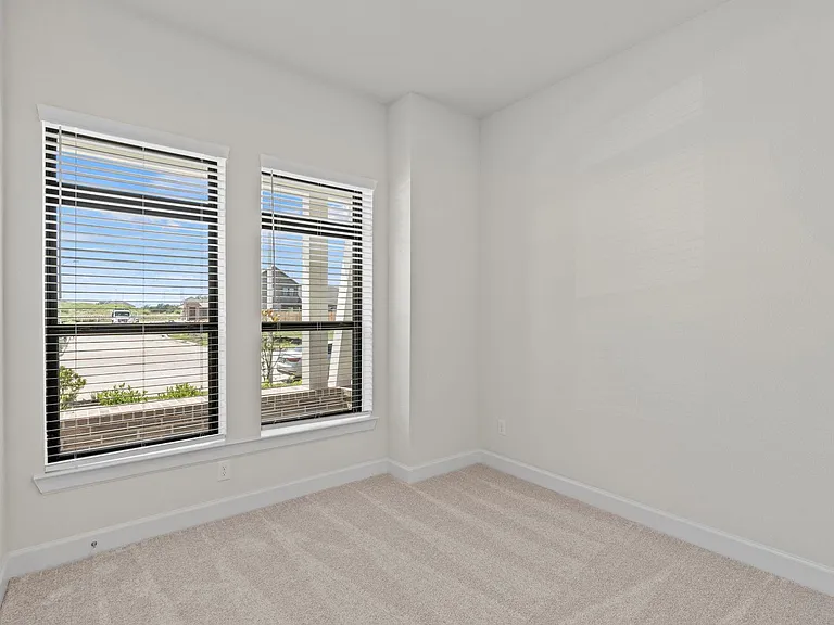 2718 Cottage Pl — Photo 12