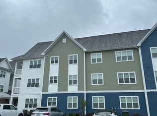 1736 Vankar Dr #304, Virginia Beach, VA 23456