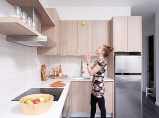 415 Broadway, Brooklyn, NY 11211