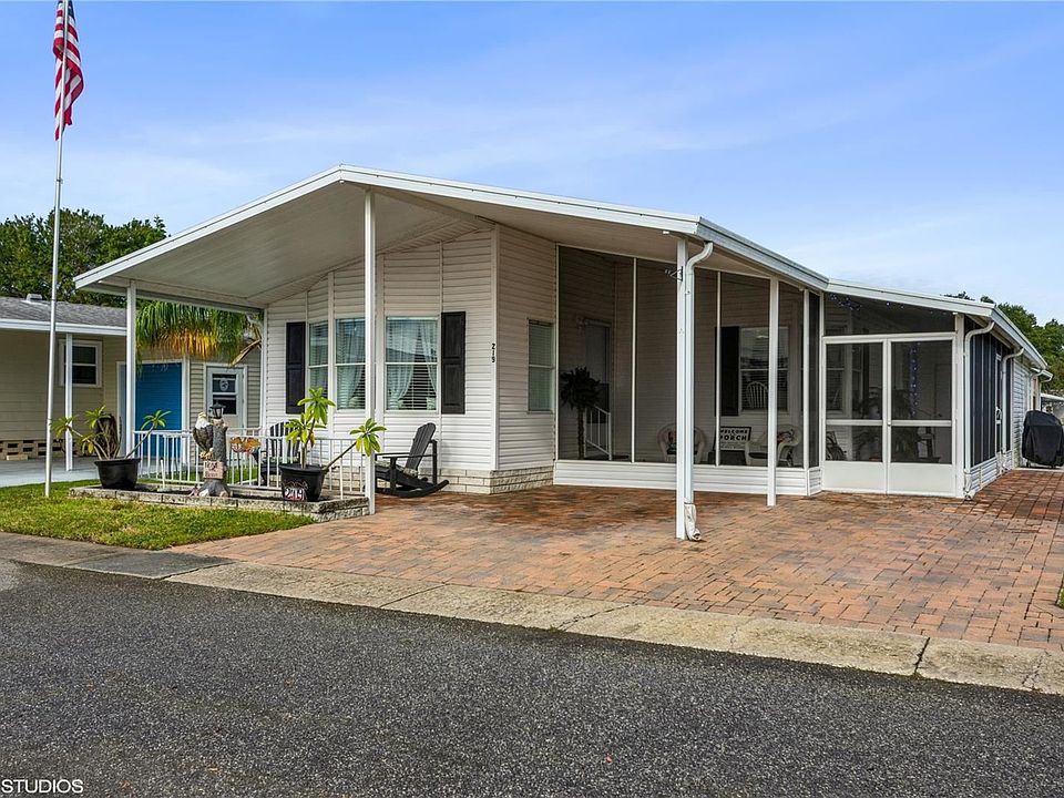1st image of 219 Dolphin Dr N