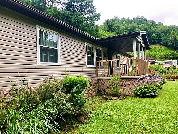 5th image of 11 Kingsley Dr