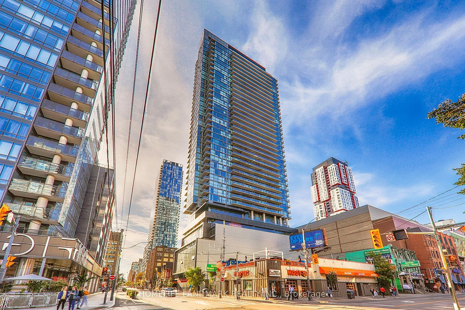 290 Adelaide St W #1301 photo 1