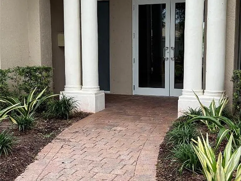 1533 Rialto Dr — Photo 35