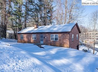 126 Woodland Dr, Boone, NC 28607