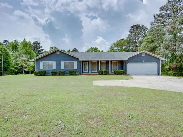 203 Leigh Dr, Ellenwood, GA 30294