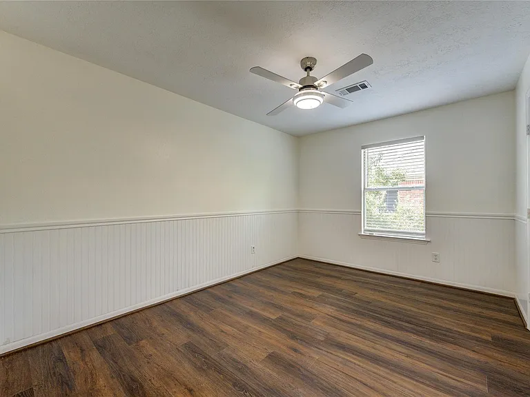 1215 Whisper Trace Ct — Photo 23
