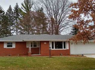 2191 Dorothy Ln, Green Bay, WI 54304