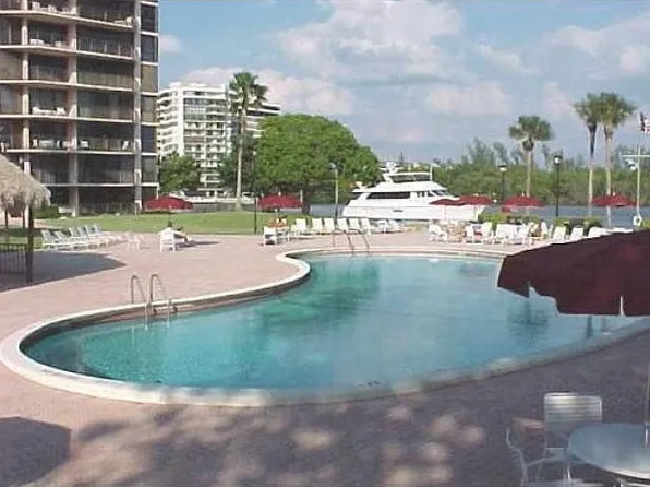 899 Jeffery St #3020, Boca Raton, FL 33487