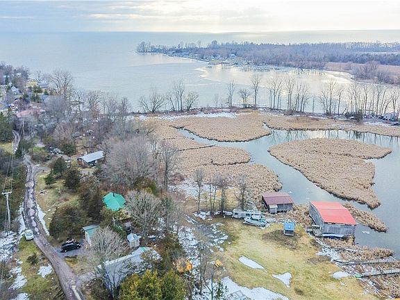 3rd image of 10615 Grandjean Rd