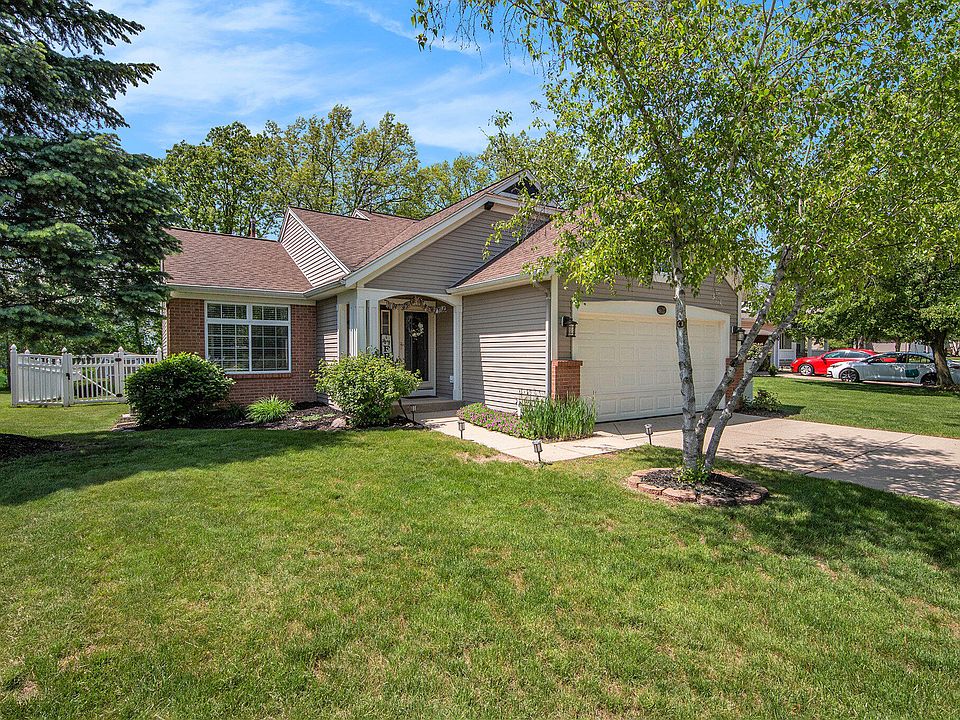 1st image of 5627 E Grove Dr SE