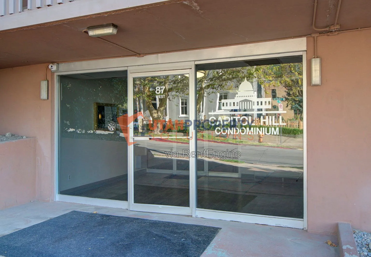 2 bed, 2.0 bath, 933 sqft, $1,995 — Photo 4