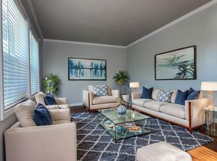 100 Chestnut Pkwy, Wallingford, PA 19086