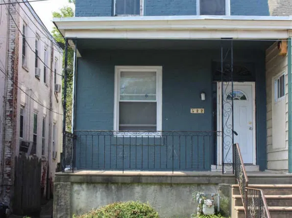 522 Spruce St, Darby, PA 19023