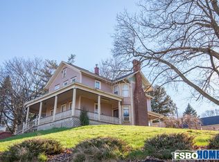 1304 Iowa Ave, Muscatine, IA 52761