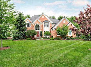 7362 Stockwood Dr, Solon, OH 44139