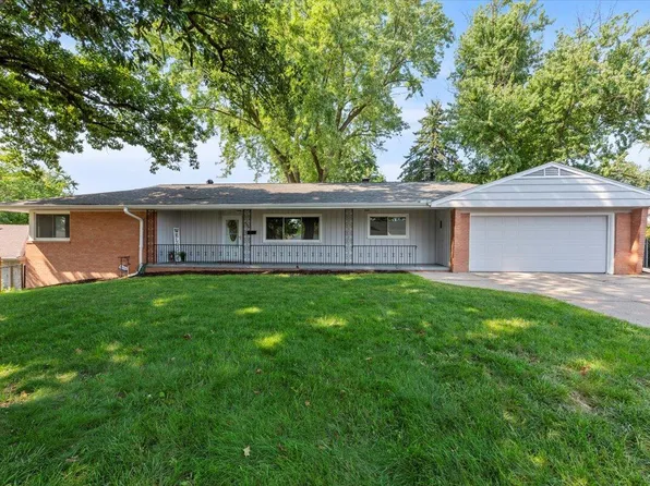 4924 Evans St, Omaha, NE 68104