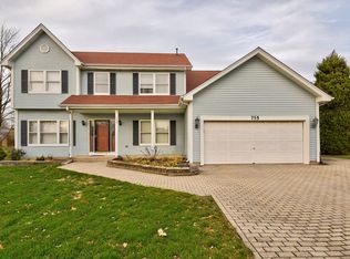 755 Dunham Ln, Bolingbrook, IL 60440