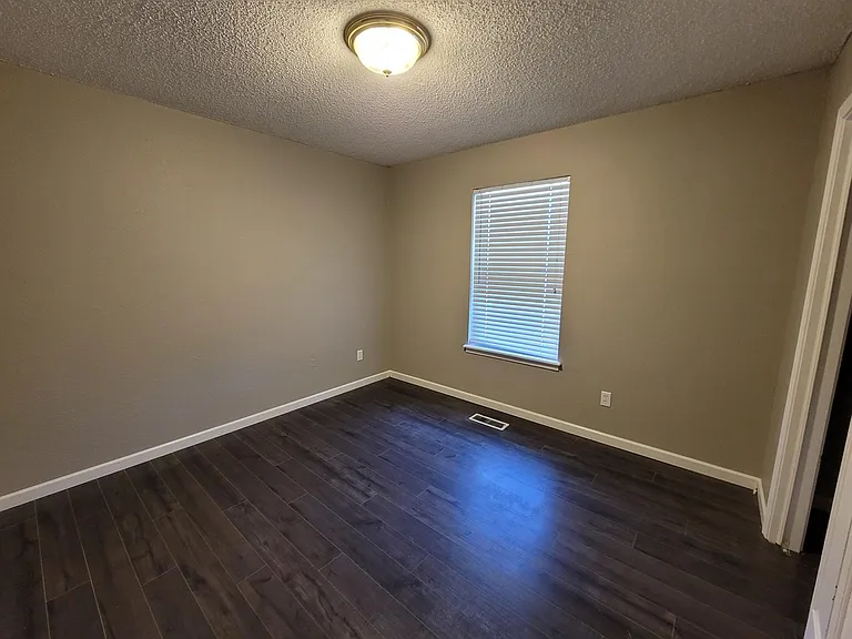 7906 N 121st East Ave — Photo 11