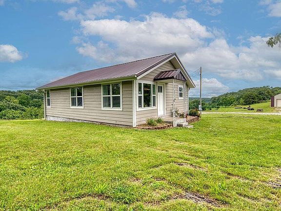 3rd image of 10565 W State Highway 76