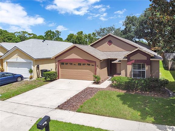 3rd image of 1637 Slash Pine Pl