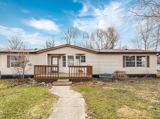 14463 E Williams St, Moores Hill, IN 47032