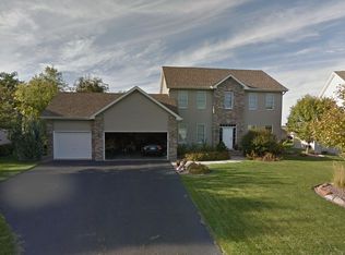 12184 94th Ave N, Maple Grove, MN 55369