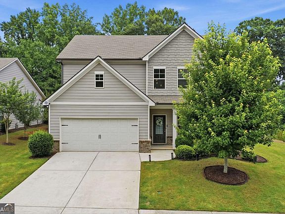 2nd image of 896 Brighton Park Cir
