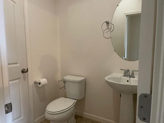 3rd image of 3771 N Shelly Ave