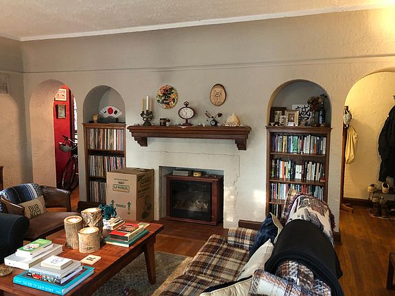 3rd image of 2756 N Downer Ave #A