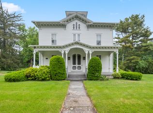 4 Main St, Willimantic, CT 06226