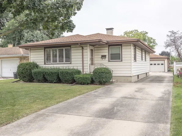2229 Arden Pl, Joliet, IL 60435