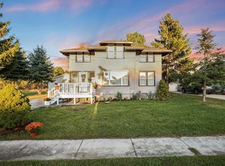 2609 S 21st St, Manitowoc, WI 54220