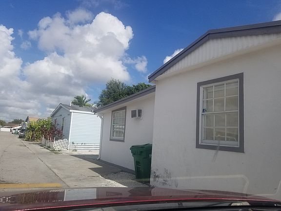 2nd image of 12401 W Okeechobee Rd #C
