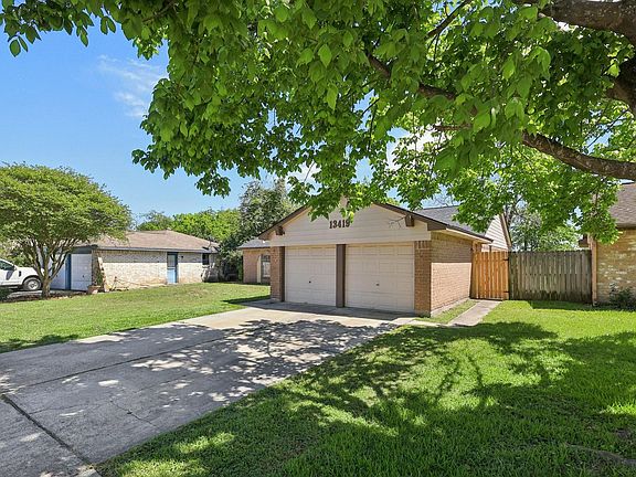 2nd image of 13419 Montaigne Dr