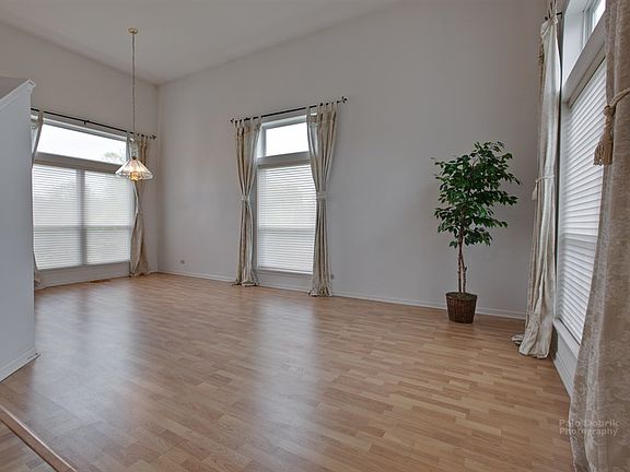 5th image of 1429 Vineyard Dr