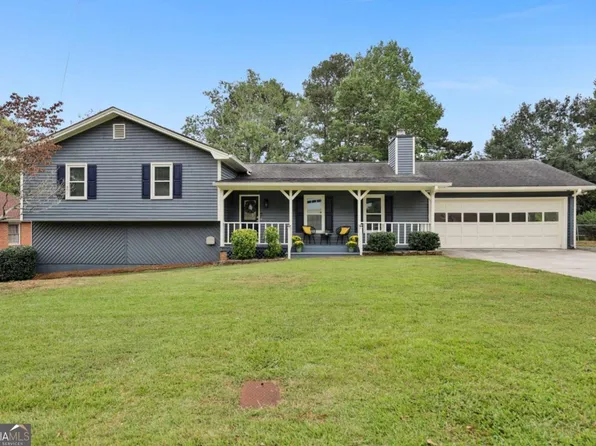 5176 Ashford Ct SW, Lilburn, GA 30047