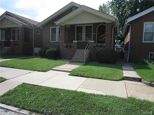 1st image of 6530 Hoffman Ave