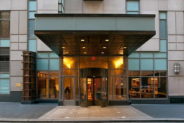 Rented by Bond New York | media 1