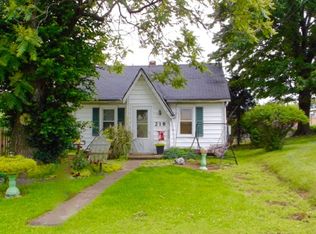 218 W North St, Enfield, IL 62835