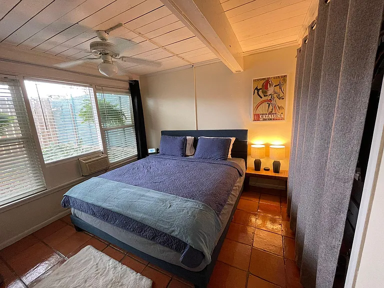 418 Ira Ave — Photo 11