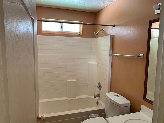 3rd image of 8856 Canopy Oaks Dr