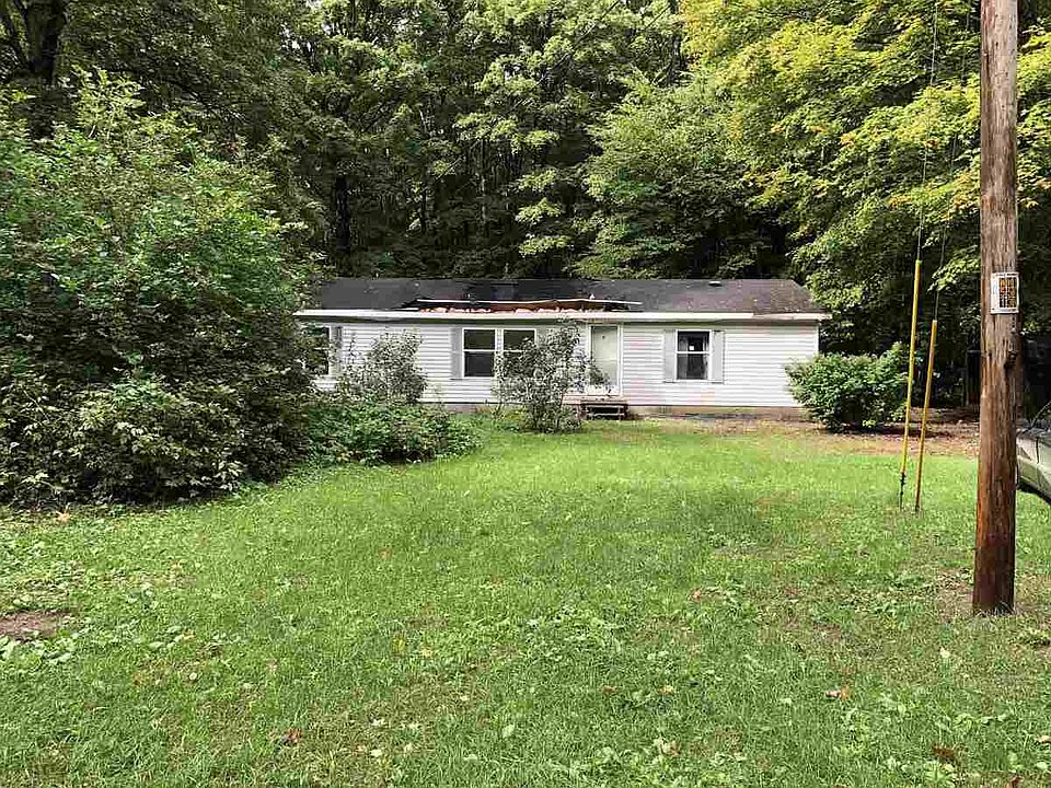 1st image of 8761 Partridge Ln NE