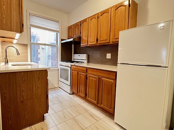 2nd image of 43-38 42nd St #1F