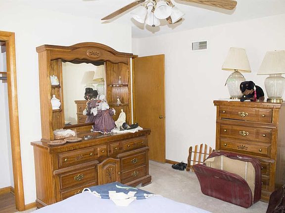 4th image of 3120 S Martinson Ave